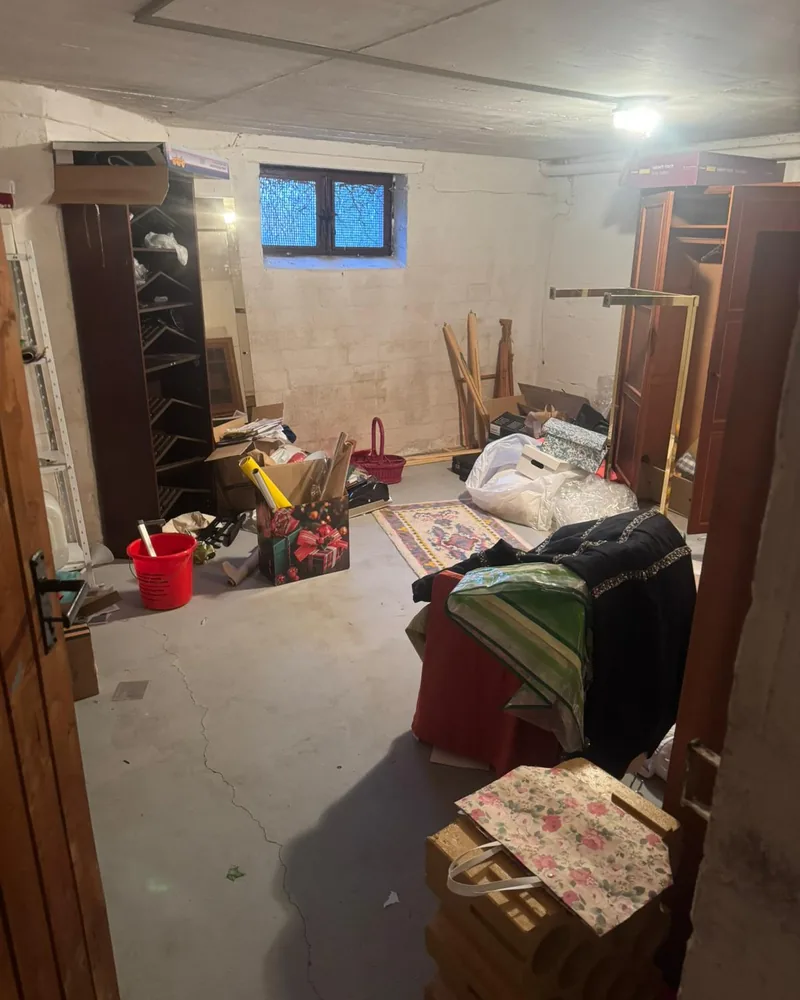 Entrümpelung Iffezheim — Referenz: Kellerraum vor der Räumung