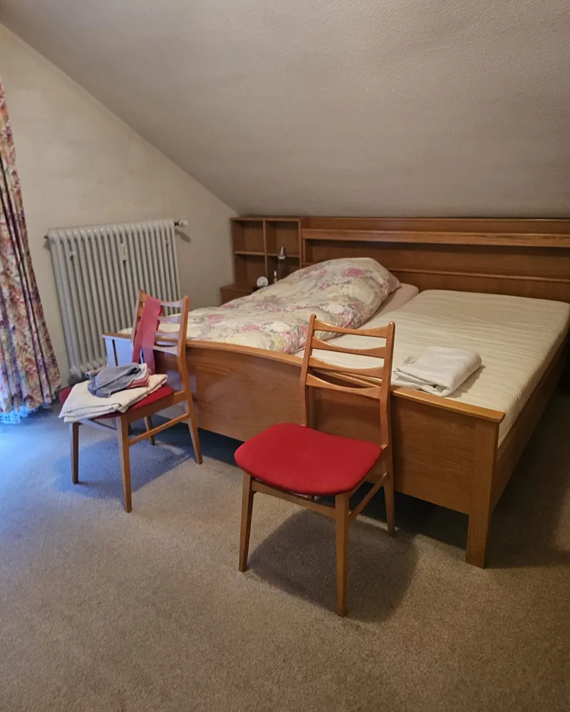 Wohnungsauflösung Iffezheim — Referenz: Schlafzimmer vor der Räumung